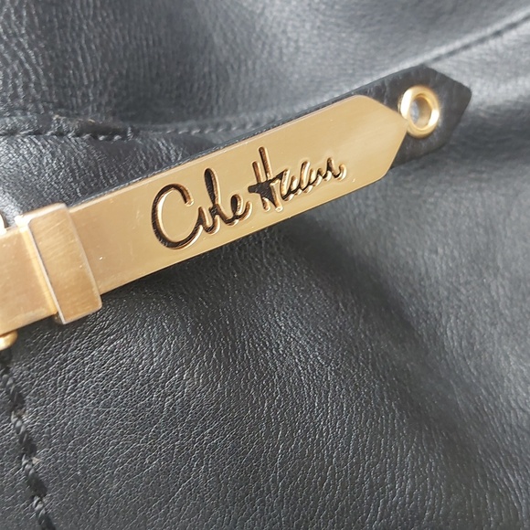 COLE HAAN, Chic Black Leather Shoulder Bag - Picture 2 of 13